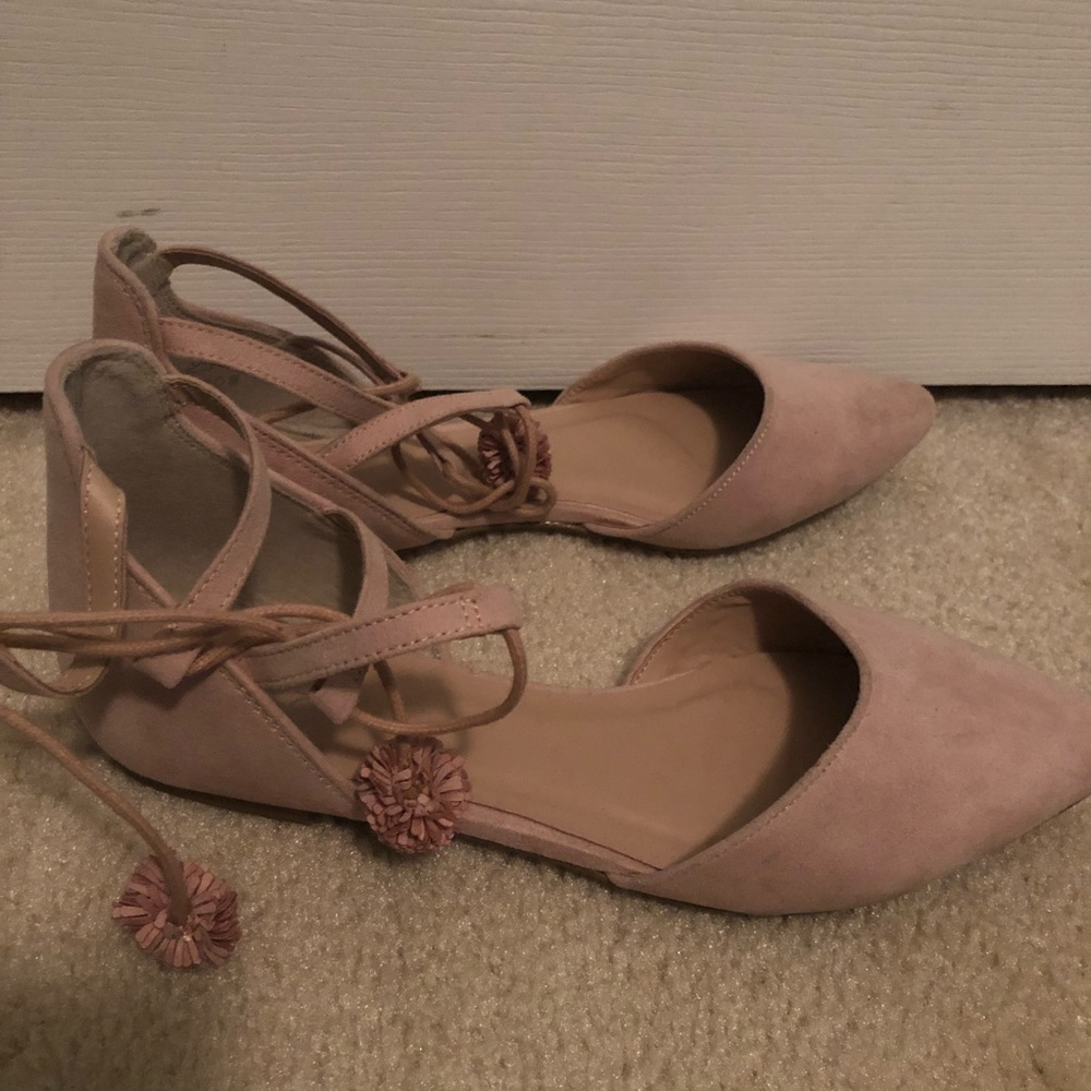 Woman flat shoes